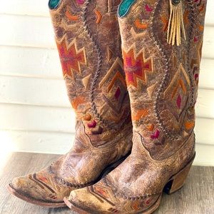 “Corral Vintage” Boots